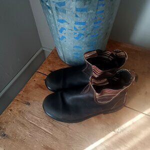 Blundstone WOMEN'S ORIGINALS CHELSEA BOOT #1409.